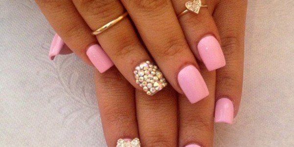 Nail Designs That Give You A Chic & Stylish Look