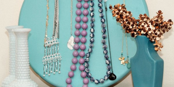 12 Simple And Practical DIY Jewelry Holders