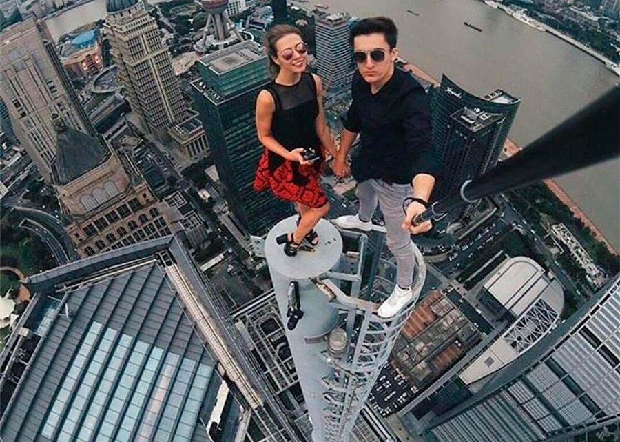 Is It Worth to Die For One Crazy Selfie?