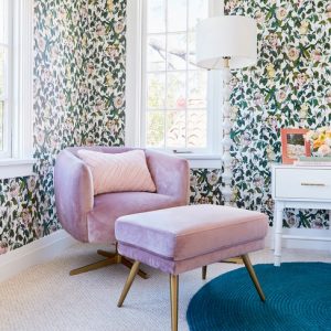 Choose the Best Accent Chair For The Living Room