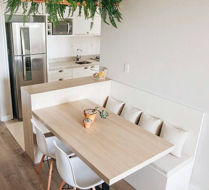 kitchen seating area