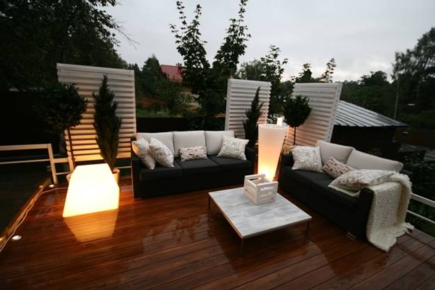 modern outdoor with lighting