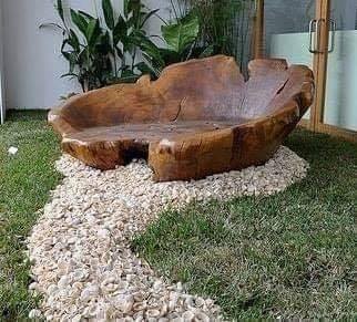 wooden bench