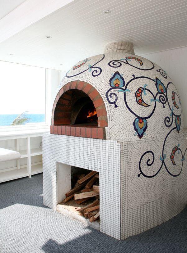 barbecue or pizza oven