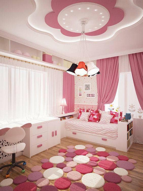 little girls room