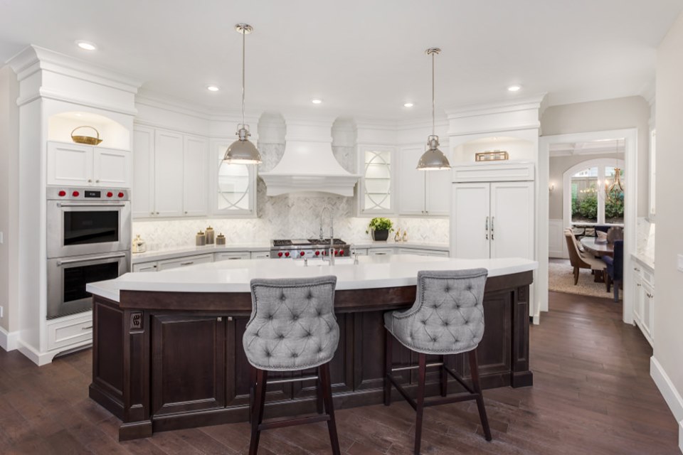 white kitchen design