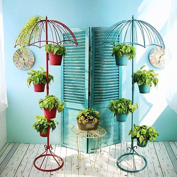 umbrella plant stand