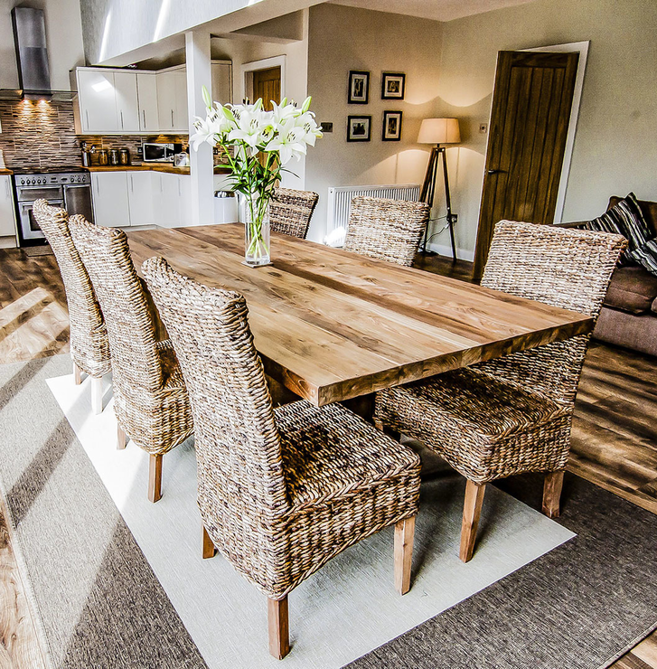 Wooden Rustic Tables are the New Trend