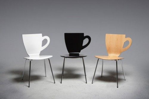 coffee cups chairs