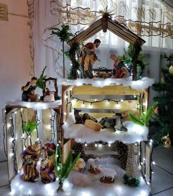 Beautiful Births to Decorate this Christmas