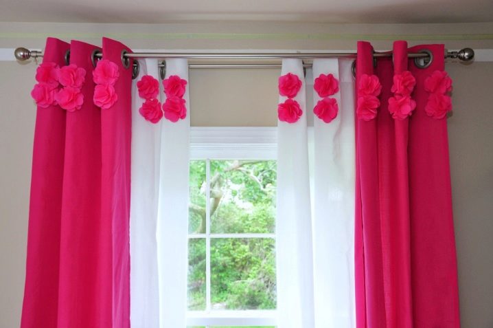 teens room curtains