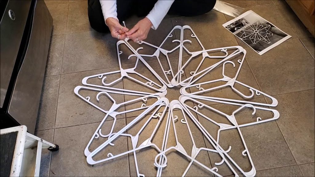 DIY Nice Clothes Hanger Snowflake Wreath