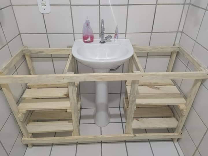 diy wooden bath sink