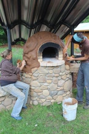 DIY Pizza Oven in Your Yard – Keep it Relax